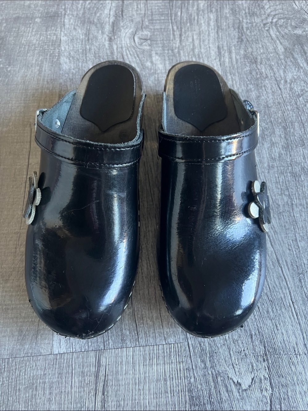 Vollsjö Vintage Black Patent Leather Wooden Clogs Women’s size